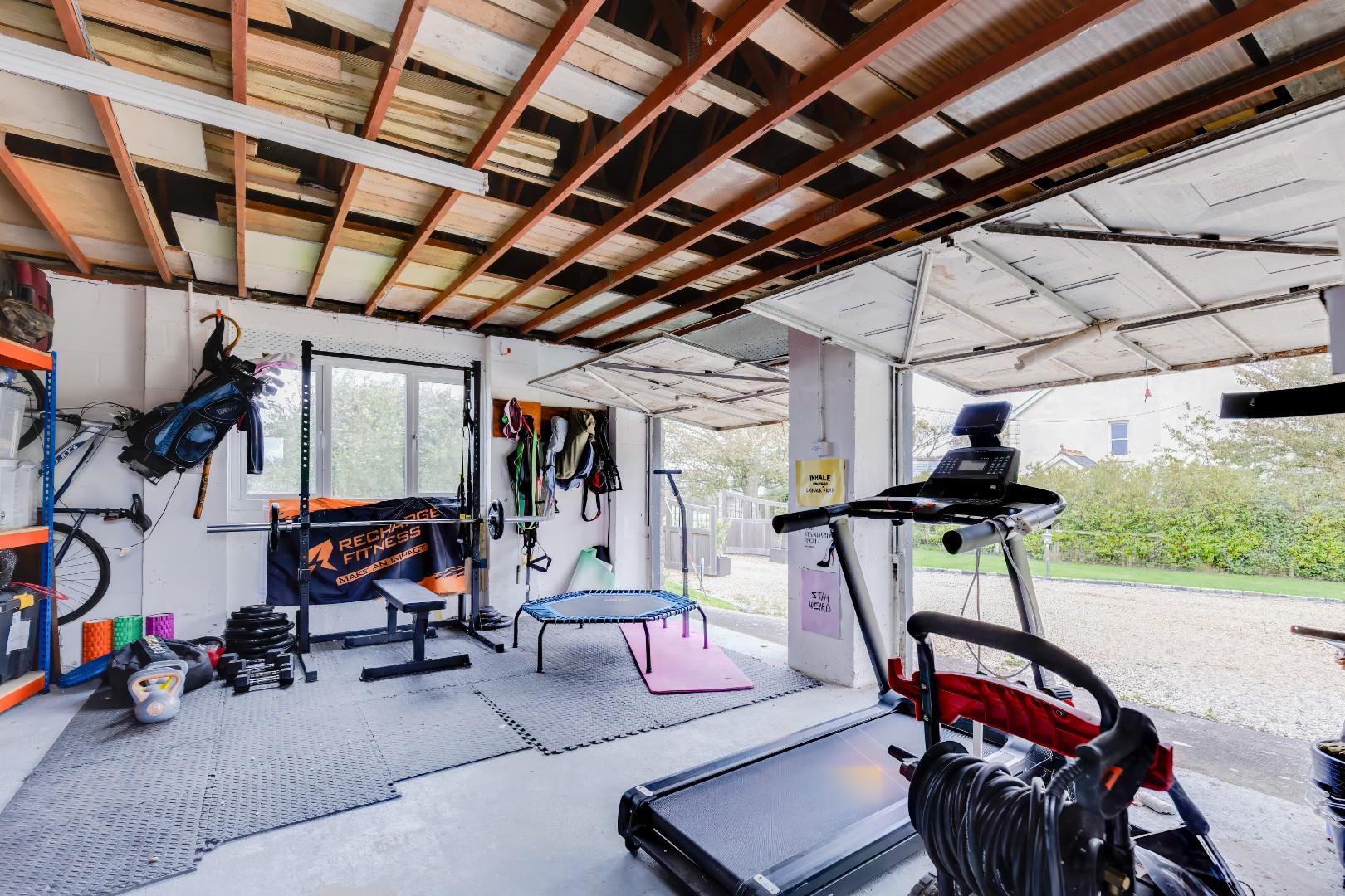 Yr Ysgubor, Llandow, Vale Of Glamorgan, CF71 7PX